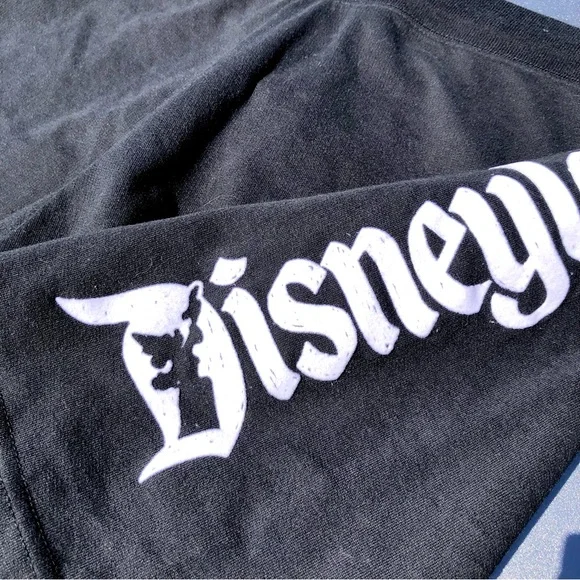 Disneyland Shorts Size Extra Large Black And White - Picture 12 of 15